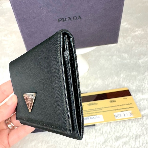 PRADA Tessuto black nylon and leather credit card holder or badge ID wallet case - Picture 5 of 14